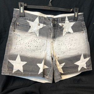 Jessica Simpson Gray Star Denim Low Rise Shorts. Size 27, zip front